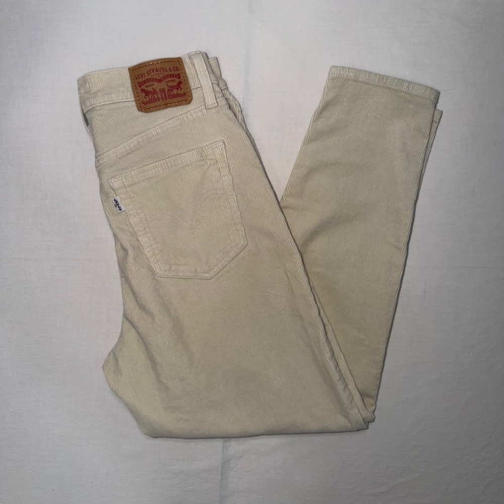 Levi's High Waisted Mom Jeans Womens 27 Cream Corduroy Straight Leg Pants